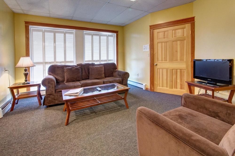 Suites On Main Margaretville Екстериор снимка