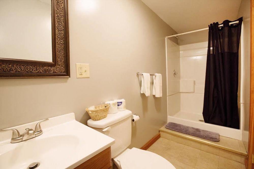 Suites On Main Margaretville Екстериор снимка